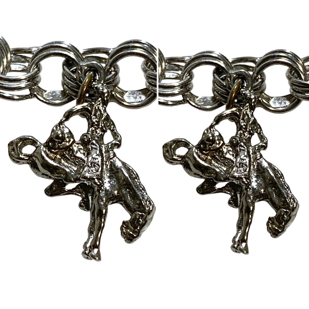 Vintage 1970’s Sterling Silver Charm Bracelet with 7 Charms - Picture 10 of 16